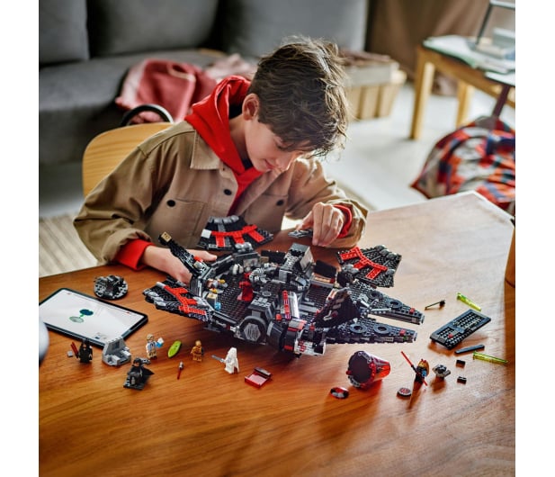 LEGO Star Wars 75389 Mroczny Sokół Millennium - 1266170 - zdjęcie 10